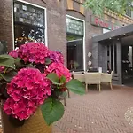 Hotel Restaurant De Roode Leeuw