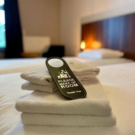 De Roode Leeuw Hotel Terborg