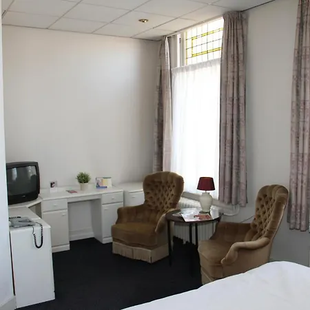 De Roode Leeuw Hotel