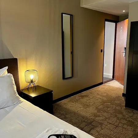 Hotel Restaurant De Roode Leeuw