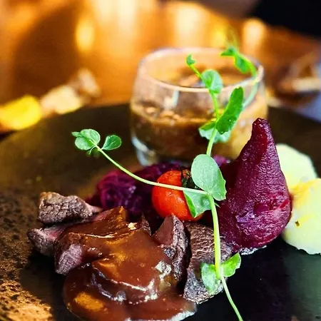 Hotel Restaurant De Roode Leeuw 3*