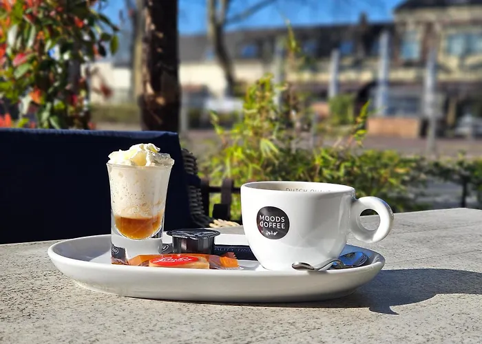 Restaurant De Roode Leeuw Otel