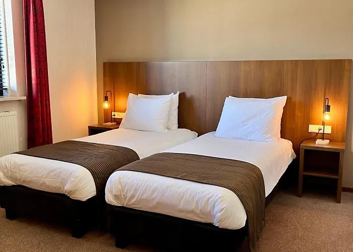 Otel Restaurant De Roode Leeuw